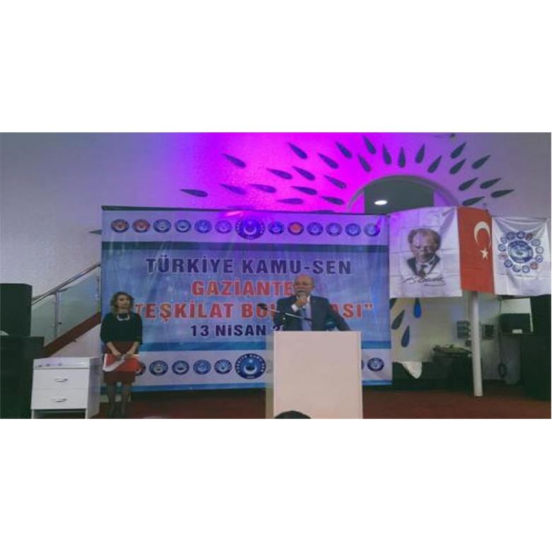 KONCUK: TÜRKİYE KAMU-SEN OLARAK, MENSUPLARIMIZIN YÜZLERİNİ YERE EĞDİRMEYECEĞİMİZE SÖZ VERİYORUZ